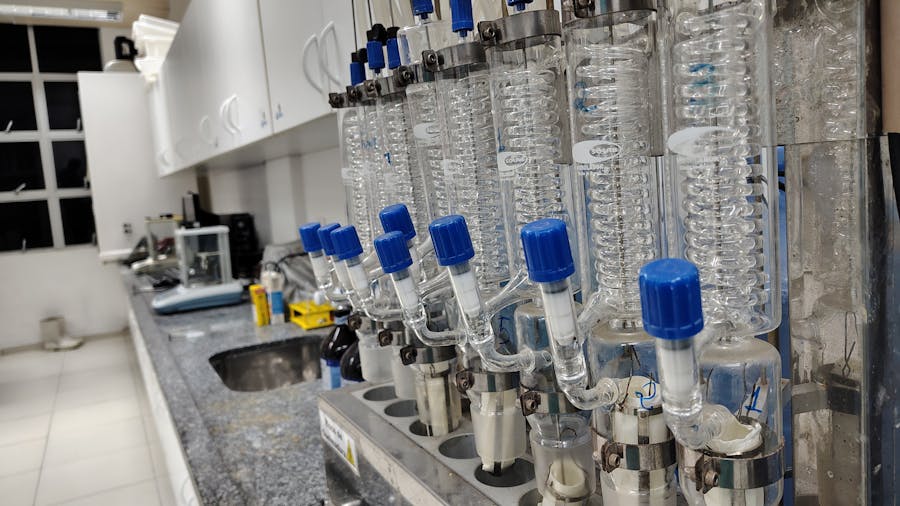 Science laboratory equipment
